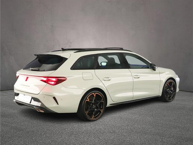 Cupra Leon Sportstourer VZ Extreme 1.5 TSI e-Hybrid 272pk DSG Automaat Panoramadak, Adaptive cruise control, Sennheiser audio, Achteruitrijcamera, Elektrische achterklep