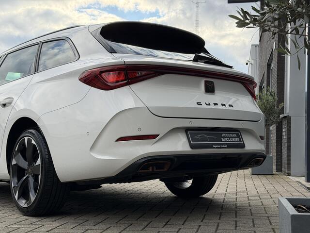 Cupra Leon Sportstourer 1.4 e-Hybrid VZ Adrenaline | Keyless | Sfeer | Camera | Navi | Stuur- stoelverwarming | DCC | ACC
