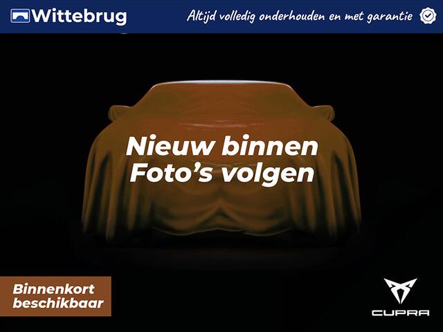 Cupra Leon Sportstourer 1.4 e-Hybrid VZ Performance / Panorama dak / Supersport stuurwiel / Geheugen stoelen / 19'' LMV