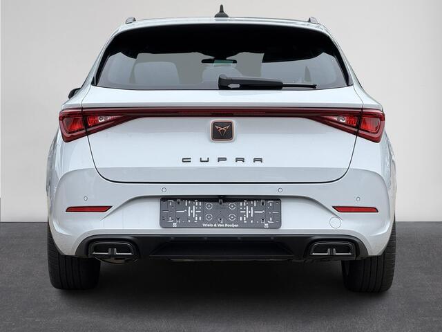 Cupra Leon Sportstourer 1.5 eTSI Automaat Business Edition | Panorama Schuifdak | Navigatie | Climate Control | LED Verlichting | 18"Lmv | Camera | Keyless Go | Apple Carplay/Android Auto ( Vestiging - Vianen )