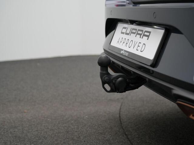Cupra Leon Sportstourer 1.4 e-Hybrid 245 pk DSG VZ Performance | Trekhaak | Adaptief onderstel | Stuur-/stoelverwarming | Achteruitrijcamera