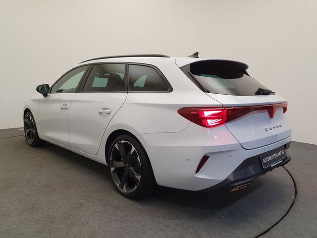 Cupra Leon Sportstourer 1.5 TSI 204pk DSG/AUT e-Hybrid Wegklapbare trekhaak, ACC, Sportstoelen