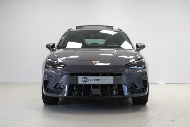 Cupra Leon Sportstourer VZ 1.5 e-Hybrid 272 pk - Pano - Stuur + Stoelverw. - ACC