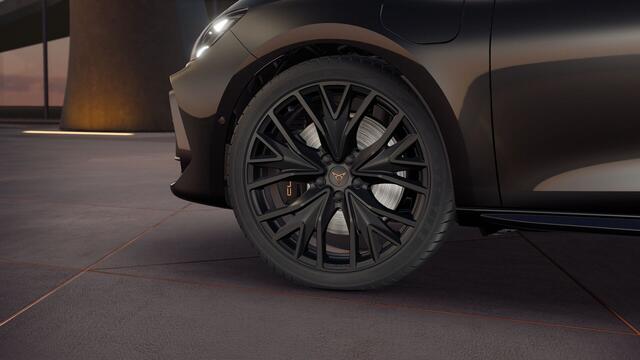 Cupra Leon Sportstourer 1.5 TSI e-Hybrid 272 6DSG VZ Performance | Achteruitrijcamera | Digitaal instrumentenpaneel (Virtual Cockpit) | Draadloze Apple CarPlay(TM), Android Auto(TM)