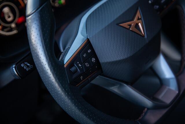 Cupra Leon Sportstourer 1.5 eTSI Business Edition , Trekhaak, Achteruitrijcamera, Apple Carplay/Android