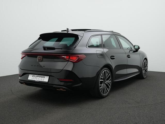 Cupra Leon Sportstourer 1.4 e-Hybrid 245 pk DSG VZ Performance | Panoramadak | Leder | Geheugenstoel | Adaptief sportonderstel | Stuur-/stoelverwarming