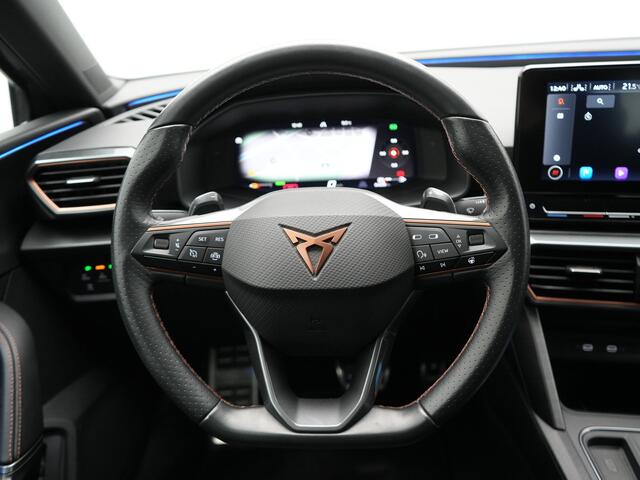 Cupra Leon Sportstourer 1.4 e-Hybrid VZ Plug In Hybrid 245pk Dealer O.H PHEV | Keyless | Cruise Control | Lederen Sportstoelen Verwarmd | Navigatie | Virtual | Front & Lane Assist | Sportstuur Verwarmd | Sfeerverlichting | DAB | 19"L.M |