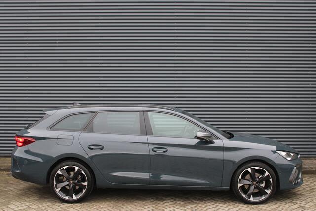 Cupra Leon Sportstourer 1.5 eTSI 150PK DSG Facelift Full-LED Elek-Trekhaak Camera Carplay