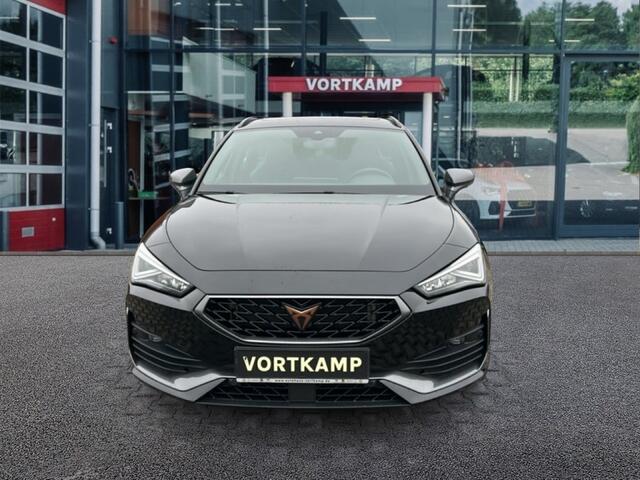 Cupra Leon Sportstourer 1.4 TSI VZ DSG E-HYBRID PANO-DAK/CAMERA/MEMORY/LEDER/CARPLAY/ACC