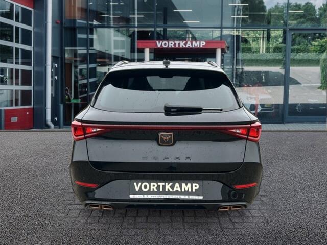 Cupra Leon Sportstourer 1.4 TSI VZ DSG E-HYBRID PANO-DAK/CAMERA/MEMORY/LEDER/CARPLAY/ACC
