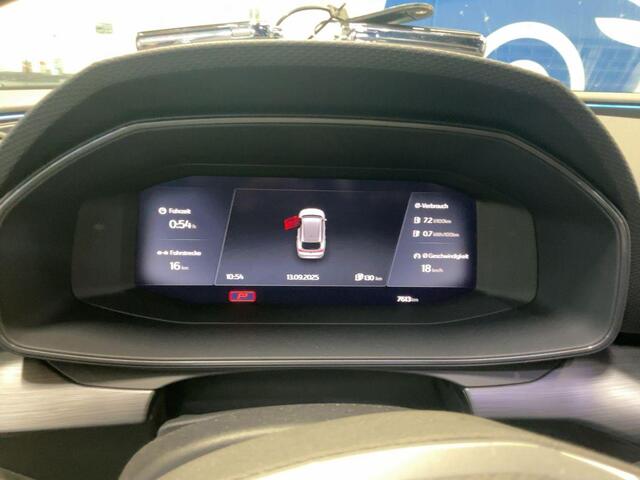 Cupra Leon Sportstourer 1.4 e-Hybrid Business PHEV | Achteruitrijcamera | Navgatie | Climate control | Stoel-Stuurverwarming | 18" lichtmetalen velgen