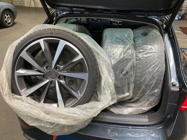 Cupra Leon Sportstourer 1.4 e-Hybrid Business