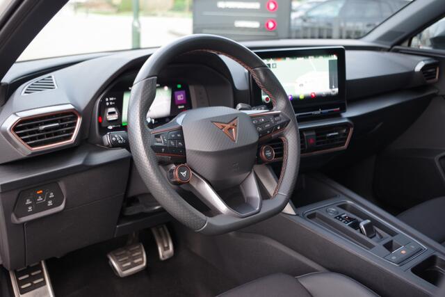 Cupra Leon Sportstourer 1.4 e-Hybrid 245 PK VZ Adrenaline, Winterpakket, Stuur-Startknop, LED, Carplay, Memory