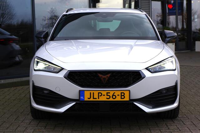 Cupra Leon Sportstourer 1.4 e-Hybrid 245 PK VZ Adrenaline, Winterpakket, Stuur-Startknop, LED, Carplay, Memory