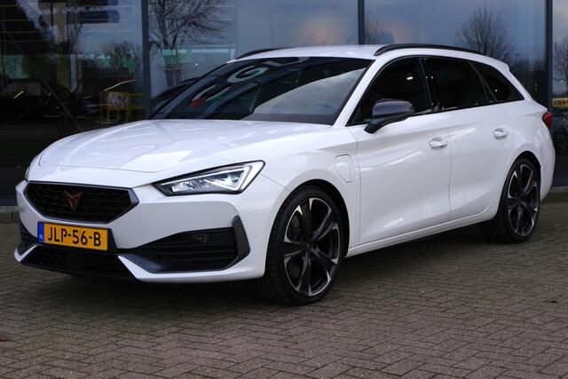 Cupra Leon Sportstourer 1.4 e-Hybrid 245 PK VZ Adrenaline, Winterpakket, Stuur-Startknop, LED, Carplay, Memory