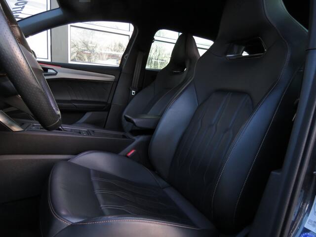 Cupra Leon Sportstourer 1.4 e-Hybrid 245pk COPPER ED. / 19 Inch / Sportstoelen / Start knop stuur / Leder / Memory / BOVAG garantie