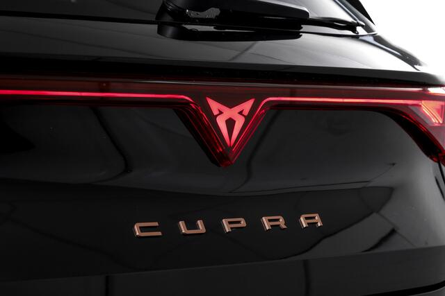 Cupra Leon Sportstourer 1.5 TSI e-Hybrid 204 PK Business | Drive Pack | Dig. Cockpit | Adapt. Cruise | Stoel-+Stuurverw. | PDC | Camera | NAV + App. Connect | ECC | LM 18" | 9447