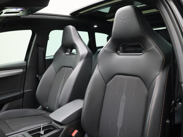 Cupra Leon Sportstourer 1.4e-Hybrid 180kW/245PK VZ DSG · Panoramadak · Leder/stof · Apple/Android Car Play