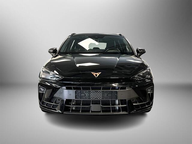 Cupra Leon Sportstourer 1.5 eTSI 150pk Business Edition Adaptive Cruise Control | Verwarmbare voorstoelen | Dodehoeksensor