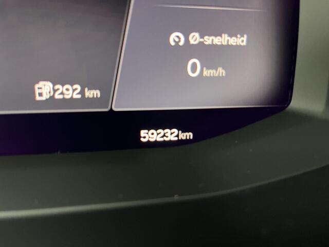 Cupra Leon Sportstourer 1.4 e-Hybrid VZ Copper Edition | 19"LM-Velgen, AppleCarplay/AndroidAuto, Camera en parkeersensoren V+A, Keyless go, Virtual cockpit