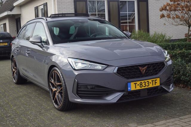 Cupra Leon Sportstourer VZ 1.4 e-Hybrid TSI 245PK Pano/ACC/Navi/Camera/DCC/Virtual/Keyless