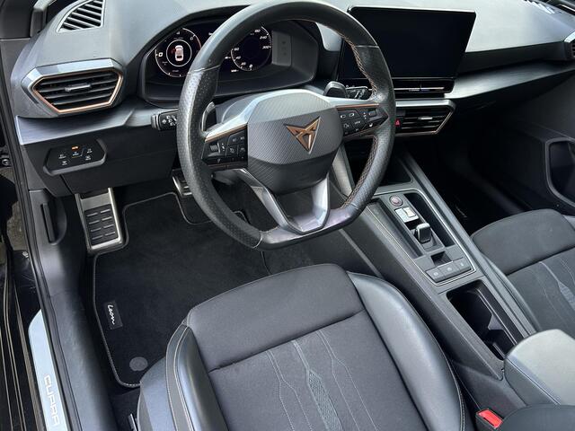 Cupra Leon Sportstourer 1.4 e-Hybrid VZ245 /Apple Carplay/Stoel- en stuurverwarming/Park.Sens. rondom+Cam./Adaptive Cruise Contr./Elektr. Klep/Climate Contr./DCC/Isofix/(MET GARANTIE*)