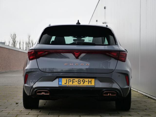 Cupra Leon Sportstourer 1.5 TSI e-Hybrid Business 204 Pk DSG-6 Automaat Navigatie / Camera / DAB / Apple Carplay / Stoelverwarming