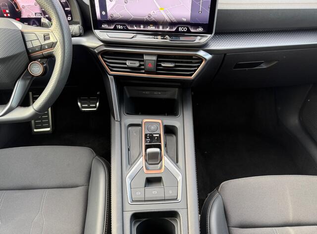 Cupra Leon Sportstourer 1.5 TSI e-Hybrid Business I | Camera | Carplay | Stoelverwarming