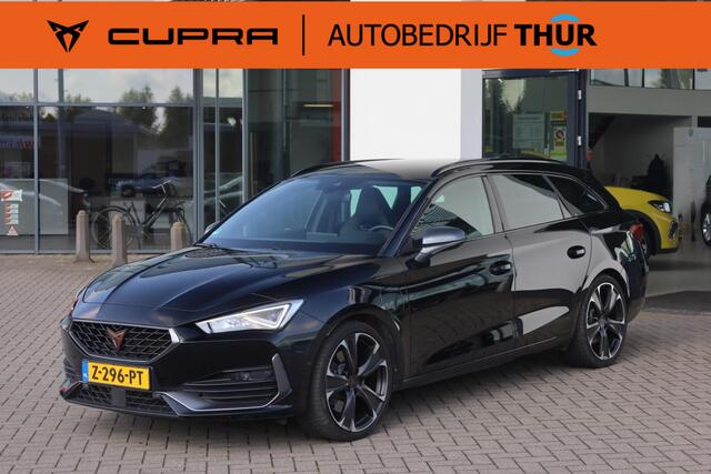 Cupra Leon Sportstourer 1.4 e-Hybrid VZ Business 245PK / 180kW, 19" LMV, achteruitrijcamera, park assist, klasse III alarm, draadloos laden, keyless advanced entry en go, 12 volt stekker kofferbak LED verlichting, vision plus driving profile Cupra virtual cockpit navigatie ambie