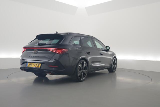 Cupra Leon Sportstourer 1.4 e-Hybrid VZ 245pk | S/K-Dak | Dig. Cockpit | Adapt. Cruise | Kuipstoelen | Nav+App.Connect | Stoel-Stuurverw. | Camera+PDC | Led | Elek. Klep | Sfeerverl. |