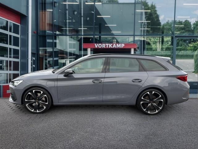 Cupra Leon Sportstourer 1.4 TSI DSG VZ E-HYBRID CAMERA/ACC/STOEL+STUURVERW/NAVI