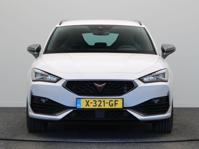 Cupra Leon Sportstourer 1.4 e-Hybrid VZ Business | Sportstoelen | Android auto & Apple carplay | Automaat | Lederen bekleding | 96% Accu SOH |