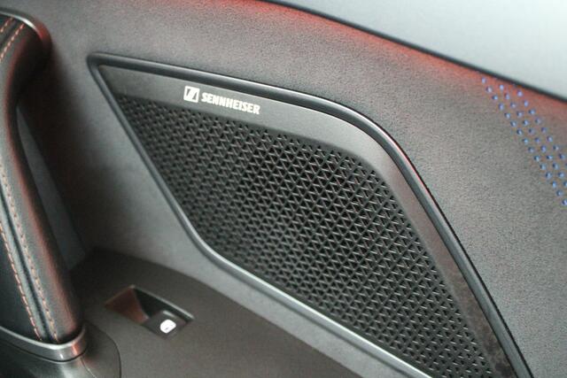 Cupra Leon Sportstourer 1.5 TSI 272pk e-Hybrid VZ Performance Sennheiser Camera Memory Keyless Virtual Cockpit Navigatie Panoramadak