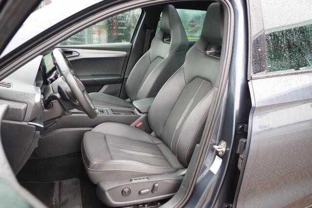 Cupra Leon Sportstourer 1.4 e-Hybrid VZ 245 PK Performance, Panoramadak, Memory, WInterpakket, Kuipstoelen