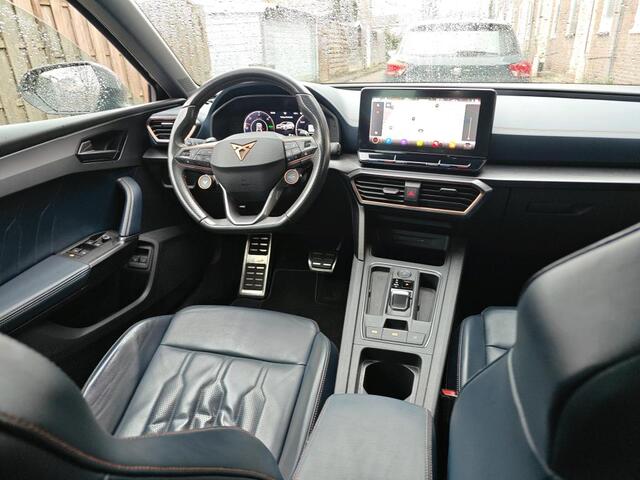 Cupra Leon Sportstourer 1.4 e-Hybrid DSG VZ Copper Edition / Panorama dak / Achteruitrij camera / Geheugenstoelen / 19'' LMV