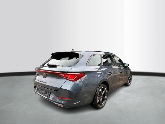 Cupra Leon Sportstourer 1.4 TSI eHybrid 204pk PHEV Adrenaline / Panoramadak / Navi / Camera / Wordt Verwacht