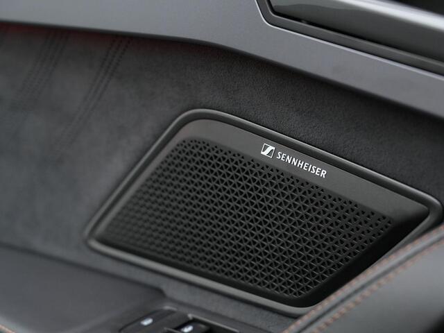 Cupra Leon Sportstourer 1.5 TSI e-Hybrid 272 pk VZ | Panoramadak | Leder/alcantara | Geheugenstoel | Sennheiser