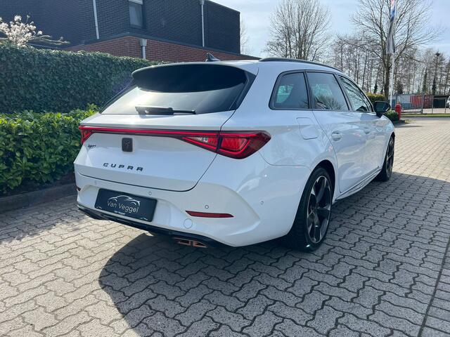 Cupra Leon Sportstourer 1.4 e-Hybrid VZ Performance pano, leer, virtual cockpit, memory stoel