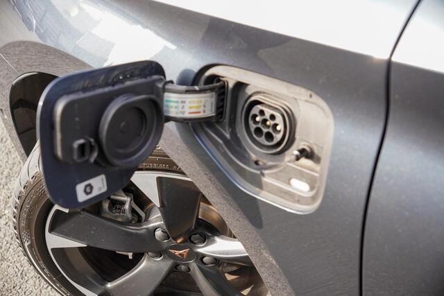 Cupra Leon Sportstourer ST 1.4 E-Hybrid 204pk DSG Business