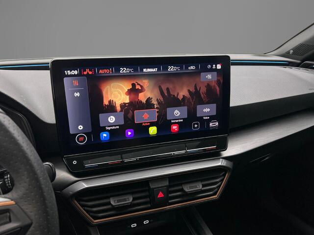 Cupra Leon Sportstourer VZ Performance 1.4 TSI eHybrid 245pk DSG Automaat Panoramadak, Beats audio, Elektrische achterklep, Adaptive cruise control, Navigatie