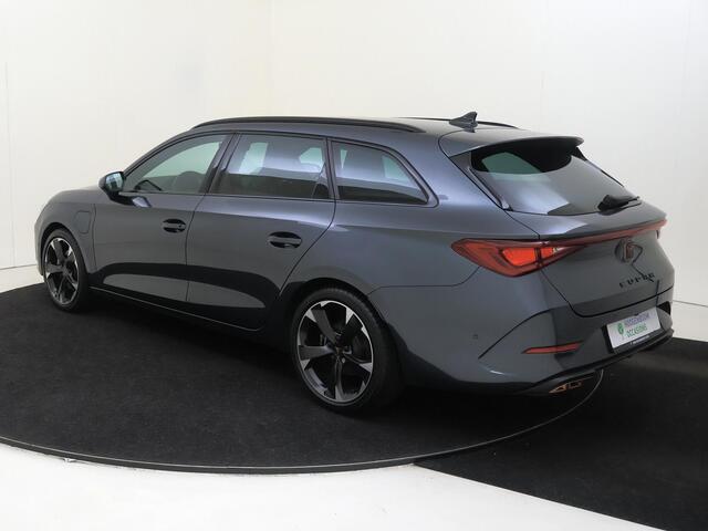 Cupra Leon Sportstourer 1.4 e-Hybrid Business | SoH 100% | Adaptieve demping | Stoel- en stuurwielverwarming | Achteruitrijcamera | Parkeerassistent | Keyless | 3-zone airco | Navigatie |