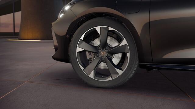 Cupra Leon Sportstourer 1.5 TSI e-Hybrid 204 6DSG Business | Achteruitrijcamera | Digitaal instrumentenpaneel (Virtual Cockpit) | Draadloze Apple CarPlay(TM), Android Auto(TM)