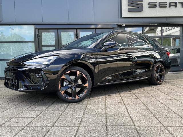 Cupra Leon Sportstourer 1.5 TSI e-Hybrid Business Panoramadak - Sennheiser - Dodehoeksensor