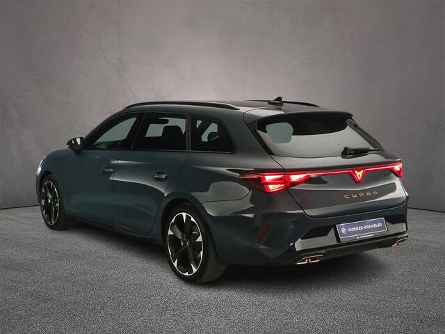 Cupra Leon Sportstourer Essential 1.5 TSI eHybrid 204pk DSG Automaat Adaptive cruise control, Elektrische achterklep, Parkeersensoren, Stuurwiel verwarmd, LED koplampen