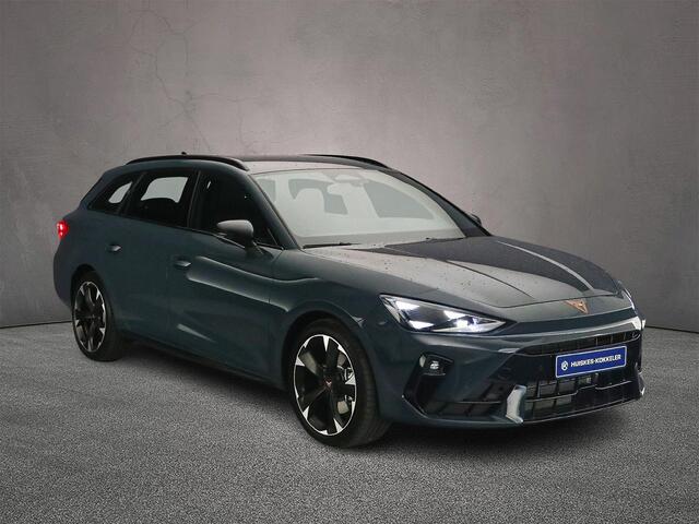 Cupra Leon Sportstourer Essential 1.5 TSI eHybrid 204pk DSG Automaat Adaptive cruise control, Elektrische achterklep, Parkeersensoren, Stuurwiel verwarmd, LED koplampen