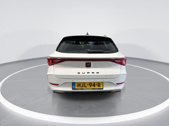 Cupra Leon Sportstourer 1.4 e-Hybrid 245pk DSG VZ Business · SOH 95% · Stuur- & Stoelverwarming · Keyless · Sfeerverlichting · Cruise Control · 19"Velgen ·