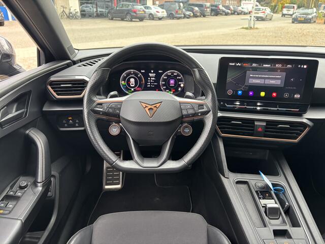 Cupra Leon Sportstourer 1.4 e-Hybrid 245 / Trekhaak Wegklapbaar / Elektrische achterklep / Elektrische Stoel / Navi / Draadloos Applecarplay / Androidauto /