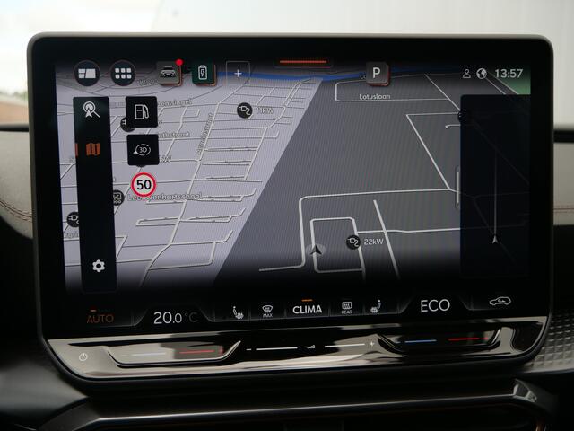Cupra Leon Sportstourer 1.5 TSI e-Hybrid Business 204 Pk Automaat Navi / DAB / Apple Carplay / Camera / Parkeerassistent