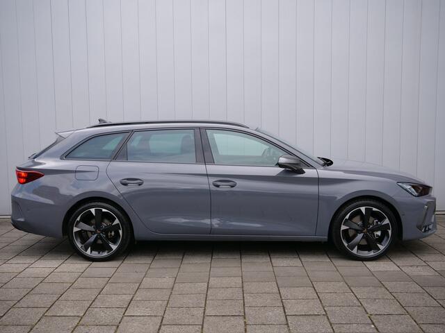 Cupra Leon Sportstourer 1.5 TSI e-Hybrid Business 204 Pk Automaat Navi / DAB / Apple Carplay / Camera / Parkeerassistent