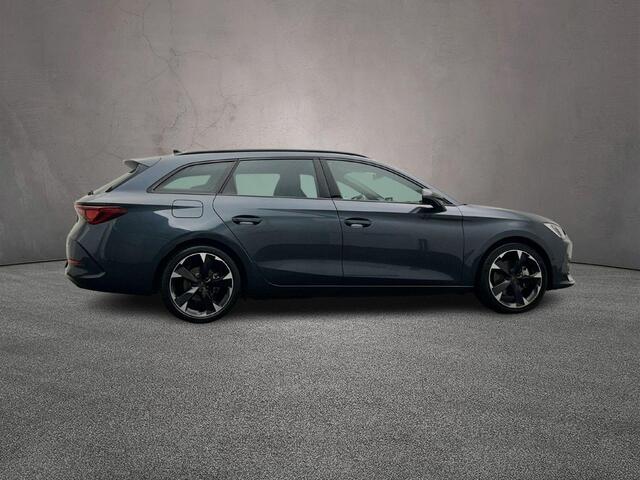 Cupra Leon Sportstourer VZ Performance 1.4 TSI eHybrid 245pk DSG Automaat Adaptive cruise control, Navigatie, Achteruitrijcamera, Stuurwiel verwarmd, LED koplampen